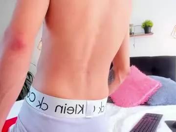 bonny_and_carrot from Chaturbate