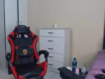 boobiedoll24 from Chaturbate