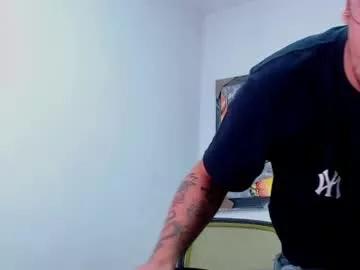 boybigcock25 from Chaturbate
