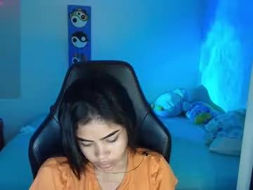 Bratz_evans from Chaturbate