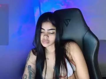 Bratz_evans from Chaturbate