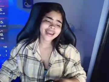 Bratz_evans from Chaturbate