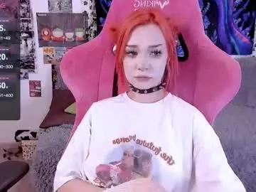 broodmommyy3 from Chaturbate