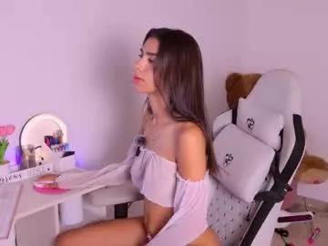 Brunetteadams001 from Chaturbate