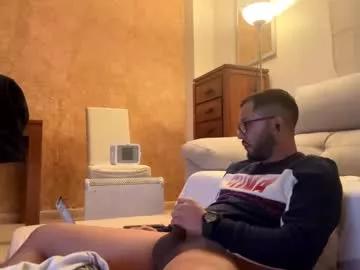 Bryanpg30 from Chaturbate