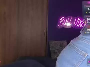 bull_vixen2001 from Chaturbate