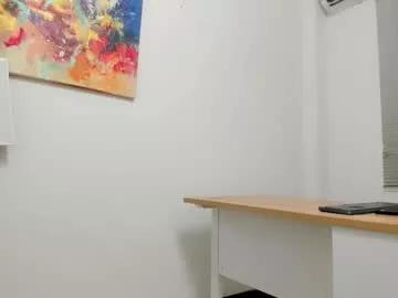 bunny_maxxi from Chaturbate