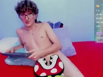 buzzon__ from Chaturbate