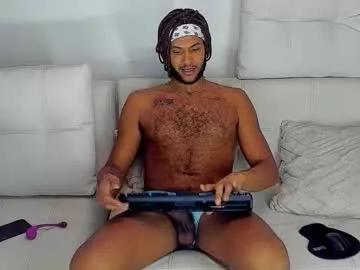 callmeby_lebron from Chaturbate