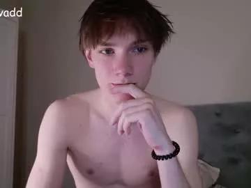 callmenineoneseven from Chaturbate