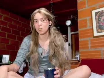 Camii19y from Chaturbate