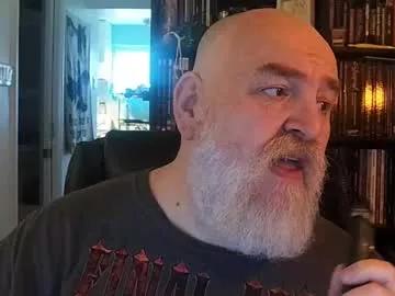 canada_bear from Chaturbate