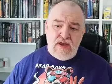 canada_bear from Chaturbate