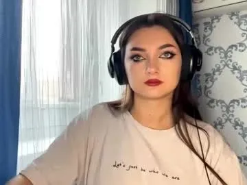 Freechat cancychill on Chaturbate