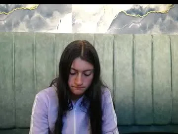 Freechat caritoluna_ on Chaturbate