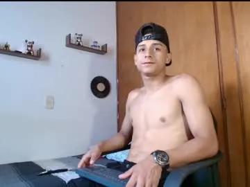 Carloz_perez from Chaturbate
