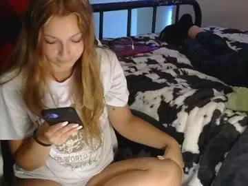 carolinecowgirl from Chaturbate is Freechat