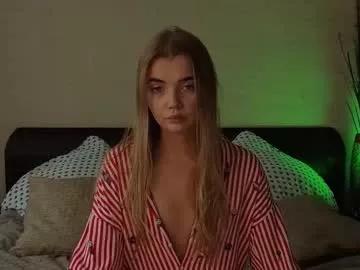 carriebradshawww from Chaturbate