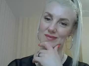 carry_341 from Chaturbate