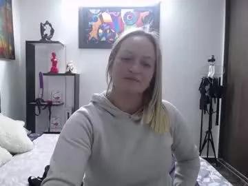 carry_big from Chaturbate
