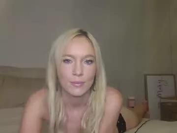 Caseygirl6879 from Chaturbate