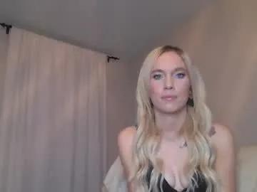 Caseygirl6879 from Chaturbate