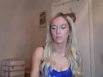 Caseygirl6879 from Chaturbate