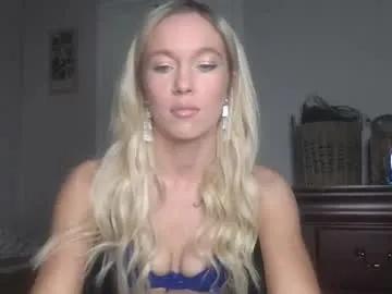 Caseygirl6879 from Chaturbate