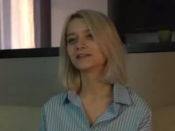 cassie130505 from Chaturbate