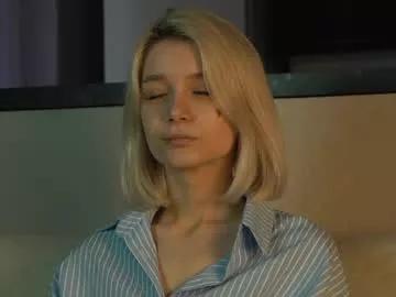 cassie130505 from Chaturbate