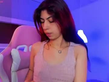 cassie_bloom from Chaturbate
