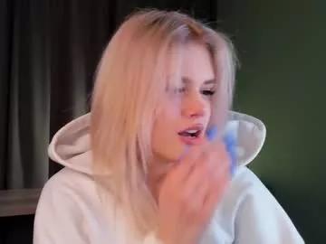 catecrago from Chaturbate is Freechat