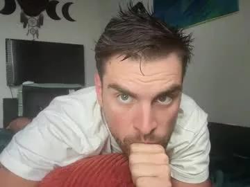 ccmanrivs120 from Chaturbate