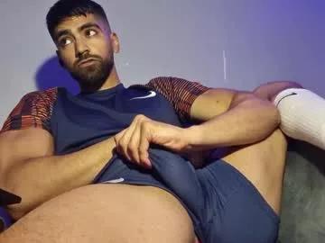 cdchamp1 from Chaturbate