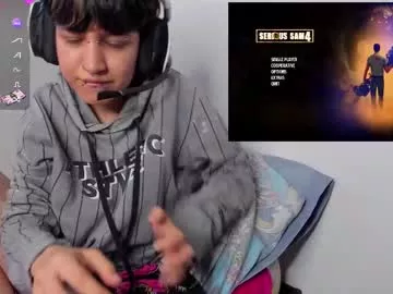 Freechat charlietaylorr__ on Chaturbate