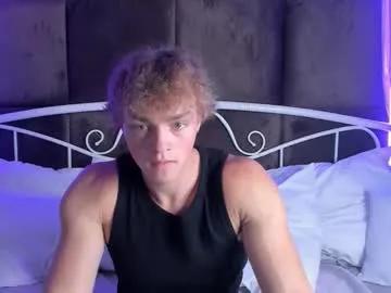 Chase_muscular from Chaturbate