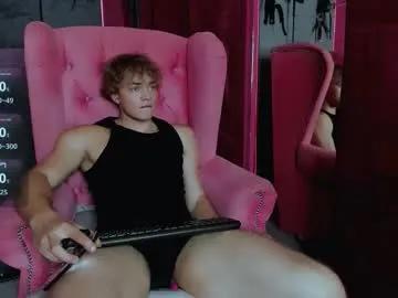 Chase_muscular from Chaturbate