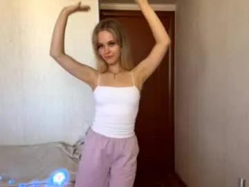 Chayashortle from Chaturbate