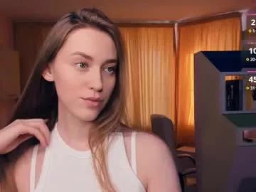 cheerfulmona from Chaturbate