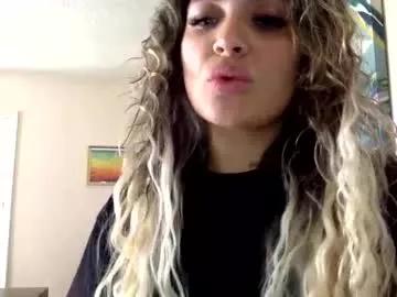 chicagobabe312 from Chaturbate