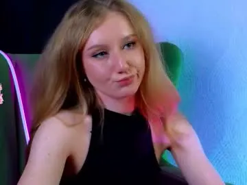 Freechat christinethornton on Chaturbate