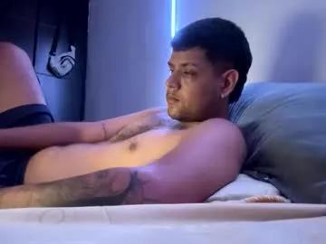 Clarentz_baileys from Chaturbate
