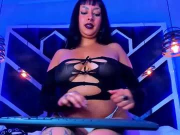 Cleoopatraa__ from Chaturbate