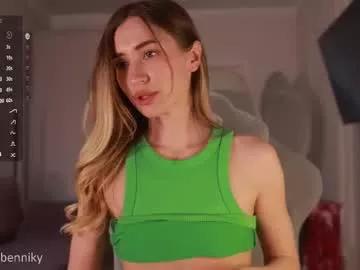 coconutaura from Chaturbate