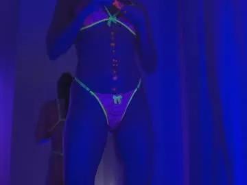 coconutcatin from Chaturbate