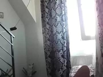 collegegymbro from Chaturbate