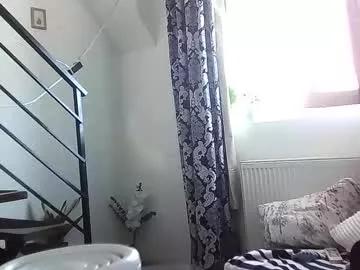 collegegymbro from Chaturbate