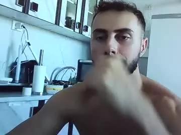 collegegymbro from Chaturbate