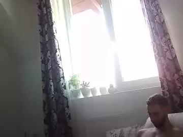 collegegymbro from Chaturbate