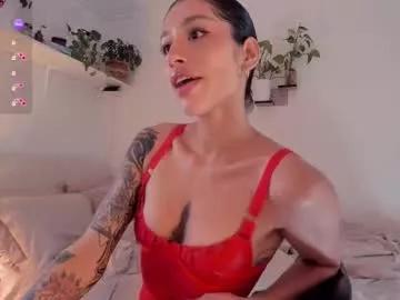 connie_deep from Chaturbate